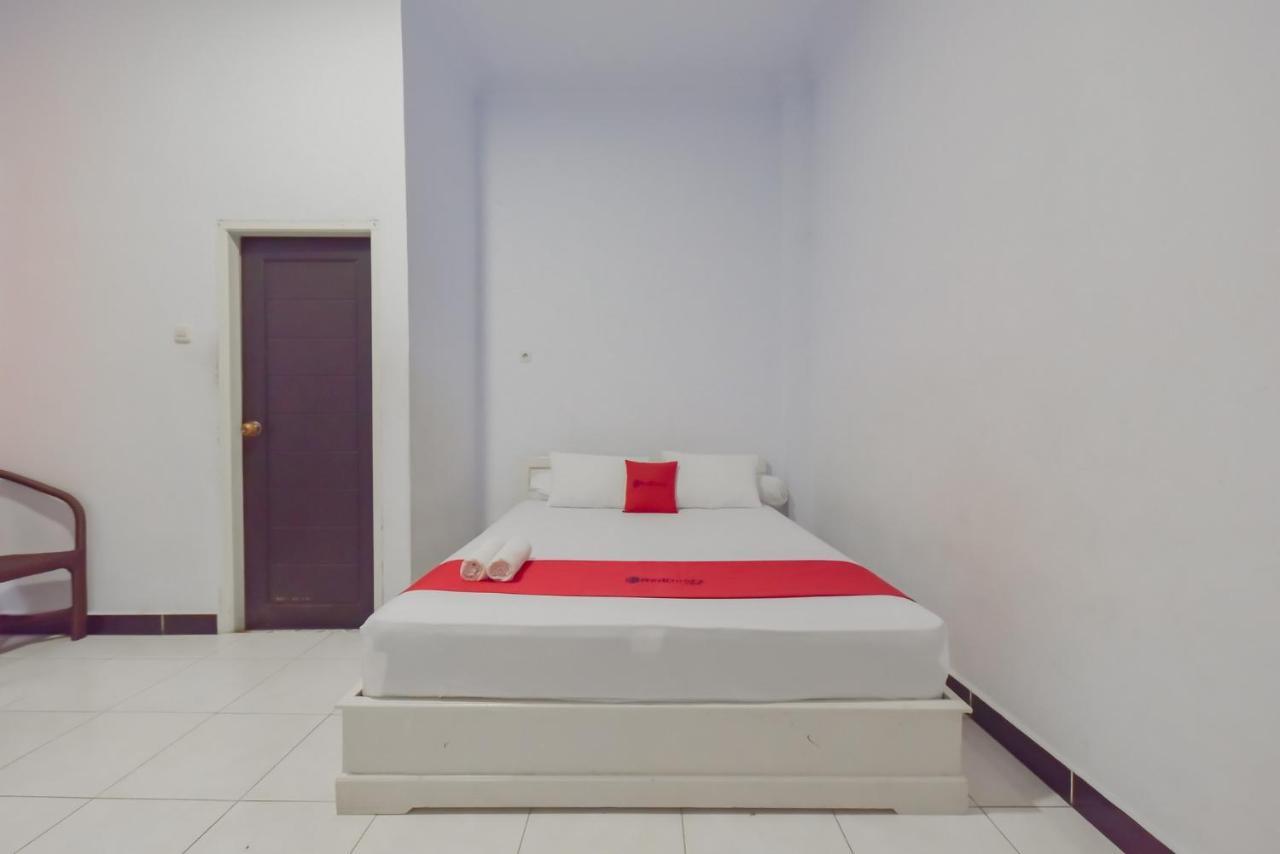 Reddoorz Syariah Near Ramayana Mall Таракан Экстерьер фото